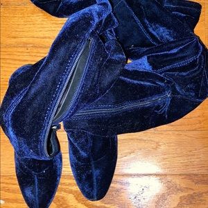 Dark navy Blue velvet boots
